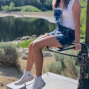 Meet your Posher, Danella